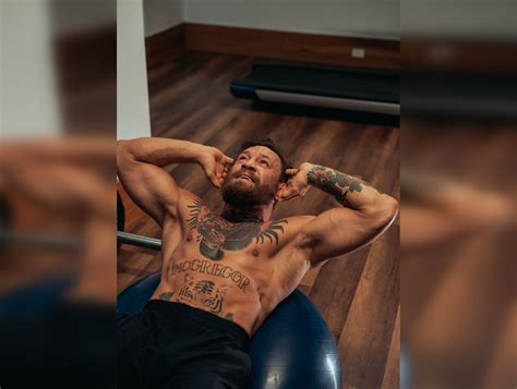 Экс-чемпион UFC Макгрегор высказал желание купить футбольный "Ливерпуль"