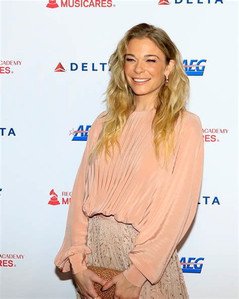 LeAnn Rimes Reflects On the Highs and Lows of Childhood Fame