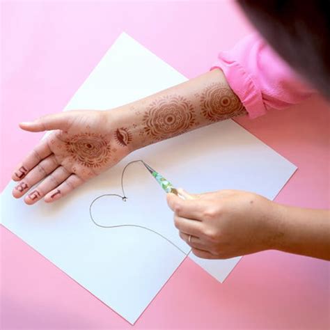 learn     henna artist read   mihenna