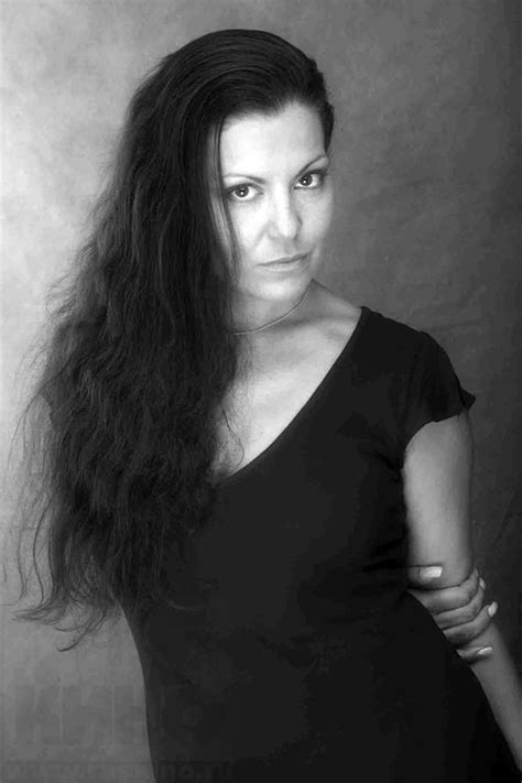 Марина Лисовец — биография, фильмография, фотографии актрисы