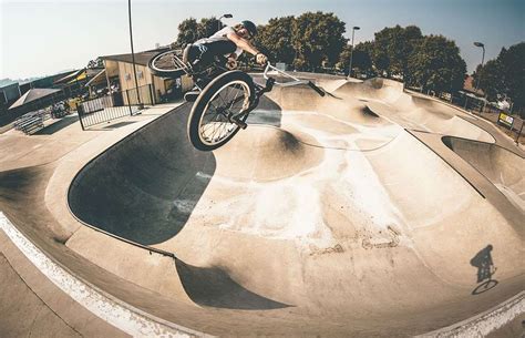 woodward west  stallion springs dr tehachapi ca