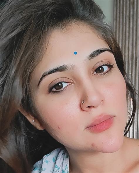 Hiral Radadiya | I took a normal selfie and posted it directly but a