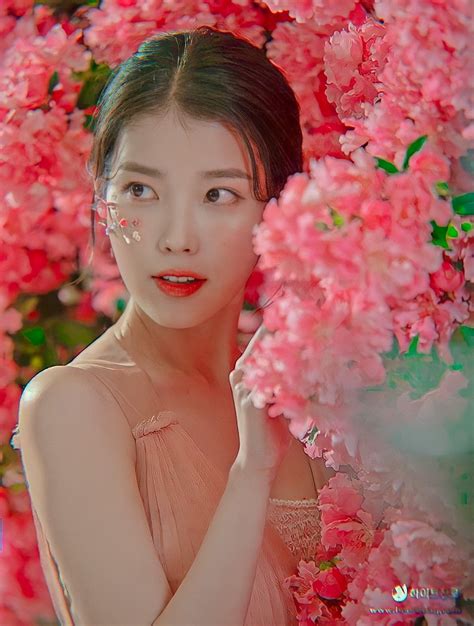 IU || Lee Ji-eun | Iu hair, Preety girls, Photoshoot