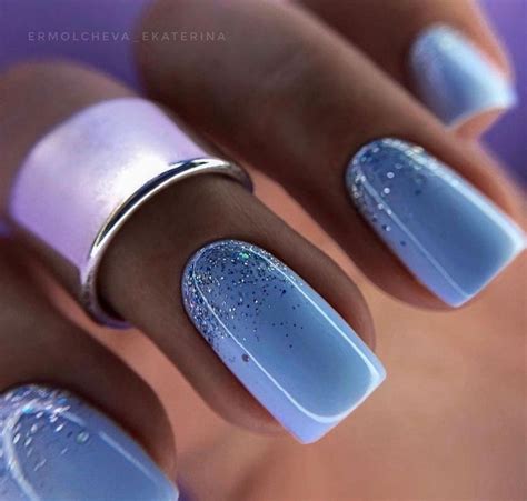 Голубой маникюр | Manicura de uñas, Uñas elegantes y sencillas, Manicura