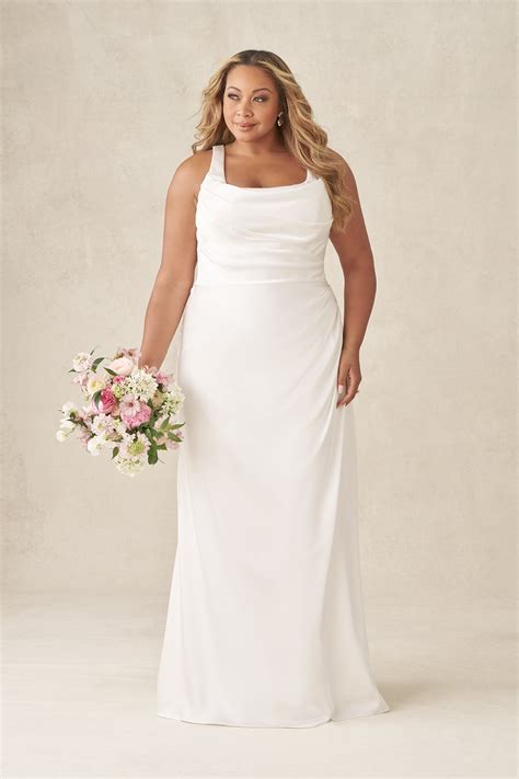 Plus-Size Bridal Gown | Bridal Wear for Plus-Size