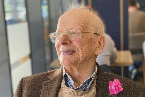 Fond farewell to Dublin singer's beloved father