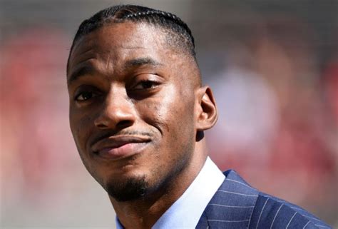 robert griffin iii compares  nfl draft prospects   favorite