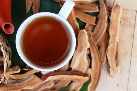 Premium Photo | Lingzhi mushroom tea