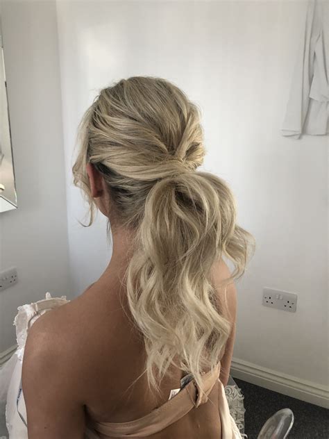 Unexpected ways to wear ponytail hairstyles for gala events 9