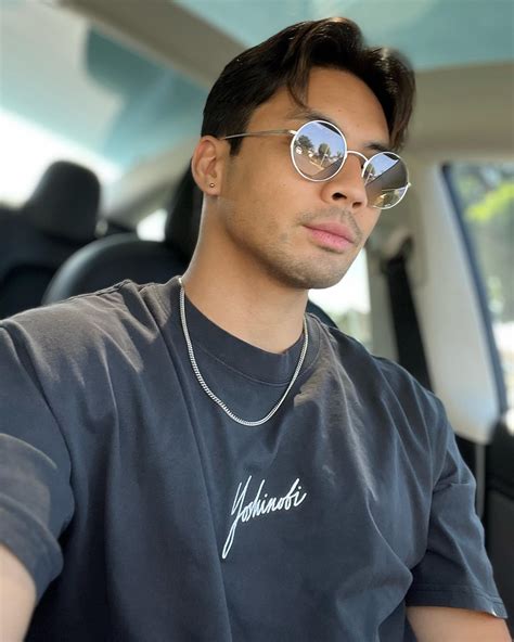 YOSHINOBI (@_yoshinobi) • Instagram photos and videos