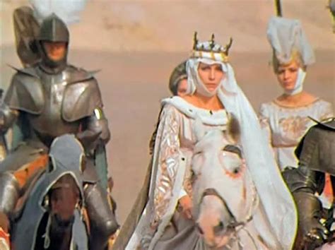 Фильм «Новые приключения янки при дворе короля Артура» (1988) - сюжет ...