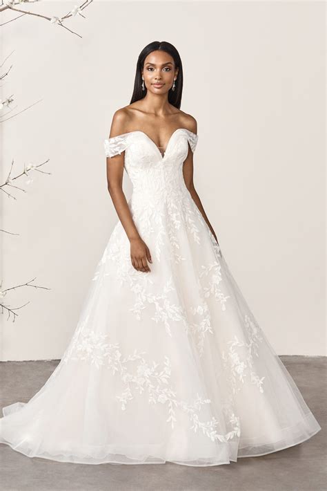 Sincerity Wedding Dress Gallery | Middlesbrough & Sunderland