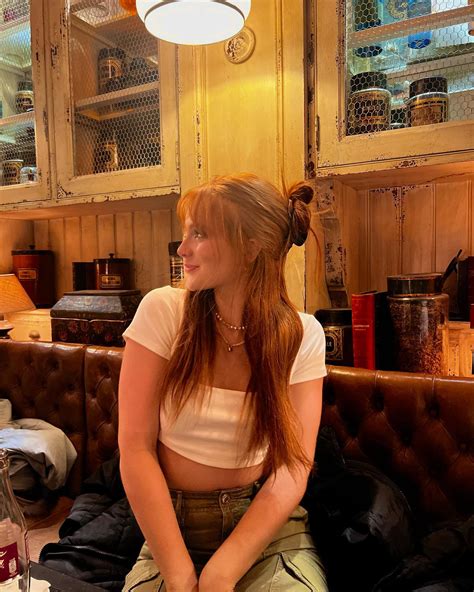 Harley Haisley | J’ai envie de t’embrasser 💋 | Instagram