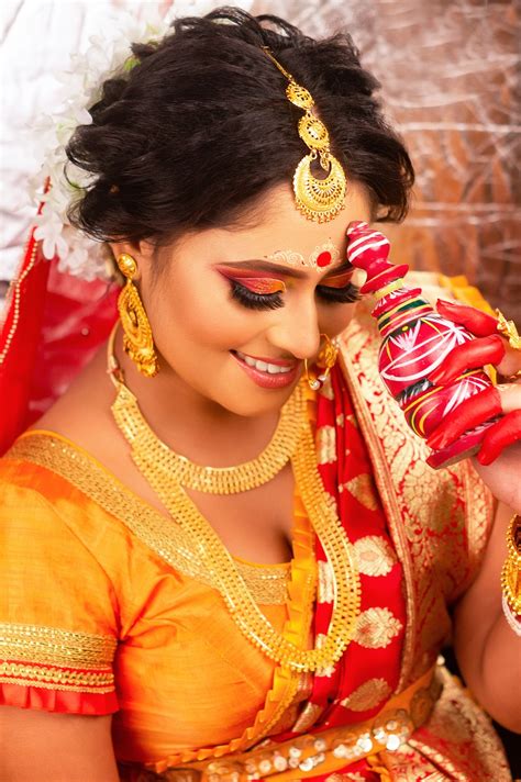 woman bride wedding  photo  pixabay