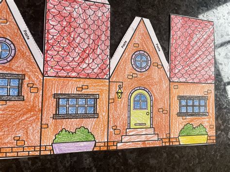 Free printable 3d Paper House Crafts - In The Playroom