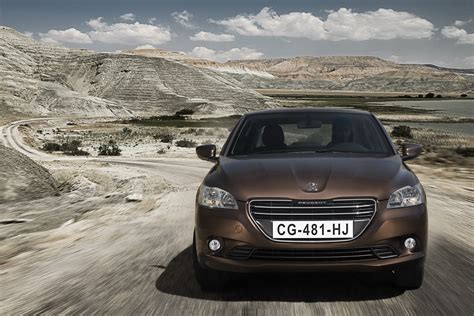 New Peugeot 301 Photos Released - autoevolution