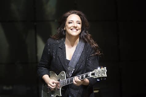 Ana Carolina apresenta o show “Grandes Sucessos” pelo Brasil | Midiorama