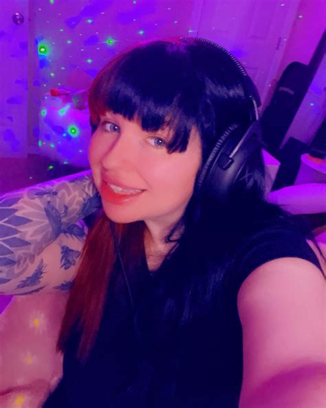 Heathur (@heathursaur.ttv) • Instagram photos and videos