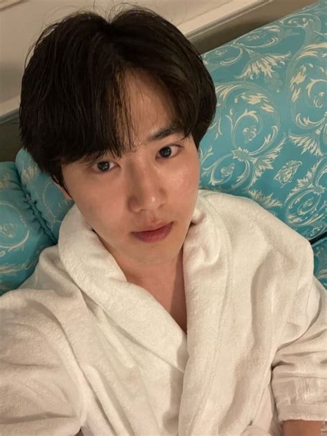 220529 💭 Update with 🐰 : r/exo