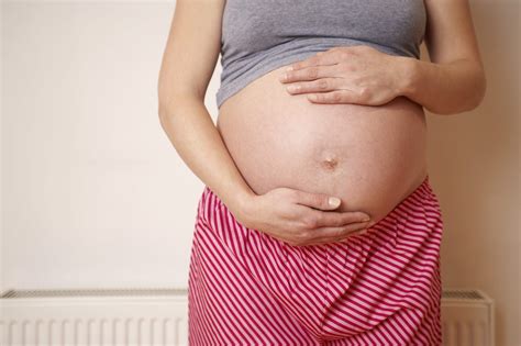 Back Pain and Pregnancy—What's Going On, and What Can You Do? | South