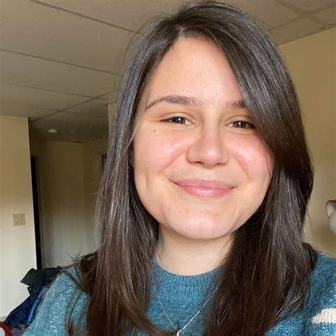 Lacey Brown's Instagram, Twitter & Facebook on IDCrawl