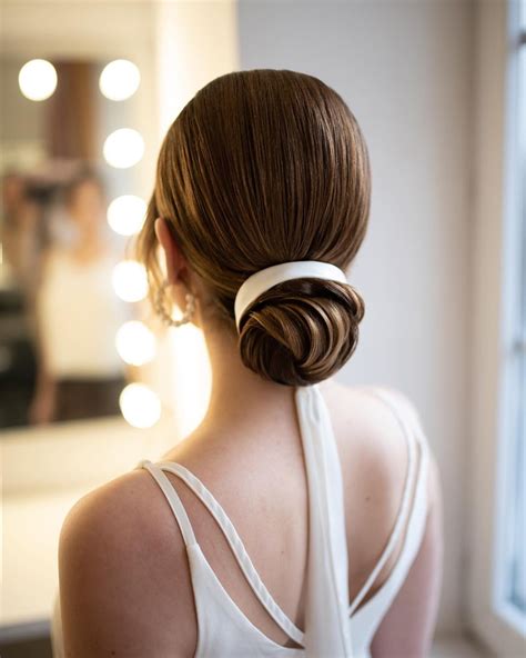 29 Gorgeous Wedding Guest Hairstyles This Year