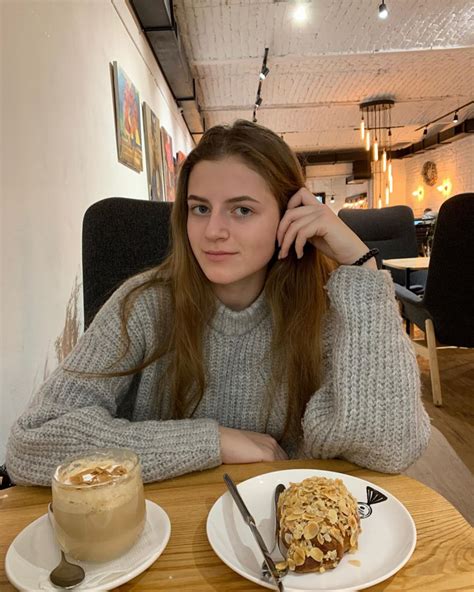 Красуня дня: солодка Яна