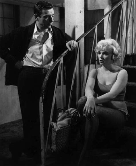 Marilyn Monroe & Yves Montand - Voici