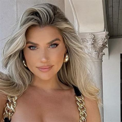 Melanie Collins Nude