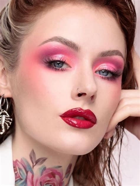 45+ Pink Makeup Looks Perfect for Any Occasion | Pink makeup, Grunge ...