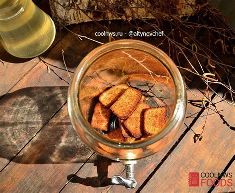 Квас из березового сока на сухарях с изюмом - рецепт с фото