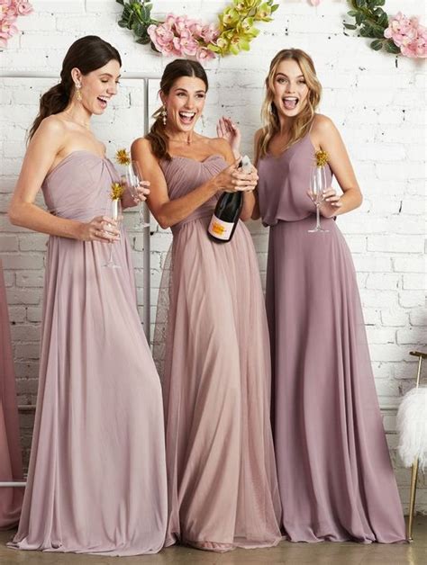 20 Stunning Vintage Mauve Bridesmaid Dresses In Every Style