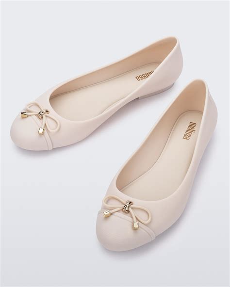 MELISSA DOLL V AD BEIGE CLARO TALLA 8 USA | Melissa