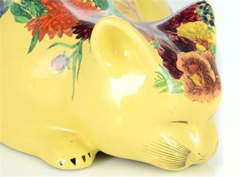 PIERO FORNASETTI SLEEPING CERAMIC CAT DECORATED WITH A COLOURFUL PRINT ...
