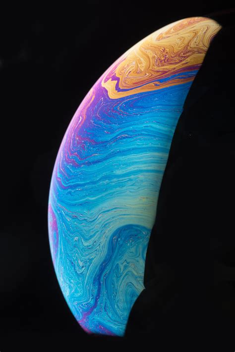I played with bubbles the other day, I think it looks nice. : r/pics