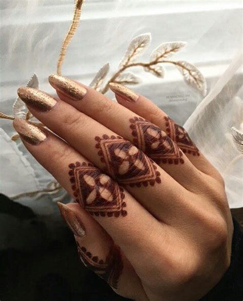 Instagram | Henna nails, Simple henna tattoo, Henna inspired tattoos