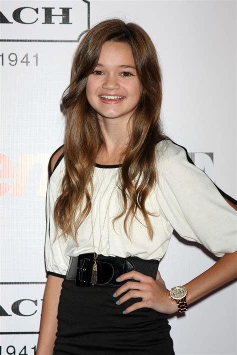 LOS ANGELES, SEPT 23 - Ciara Bravo arriving at the 9th Annual Teen
