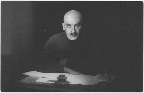 Генрих Люшков - чекист, сбежавший к самураям
