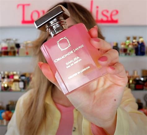 Colognes Similar To Creed Original Santal [Best of 2024]