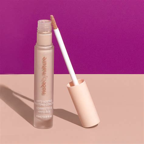 Anti-Ageing Correcting Concealer – Nude by Nature AU