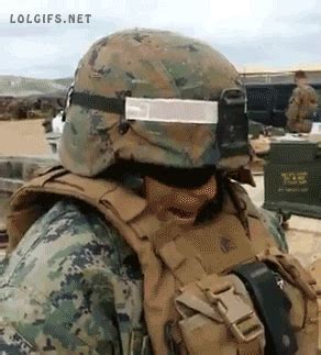 Гифка военные штурмовик черепаха гиф картинка, скачать анимированный ...