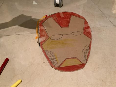 Iron Man Mask No Electronics!! : 5 Steps - Instructables