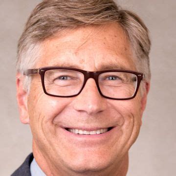 michael metzger vice president  finance  administration