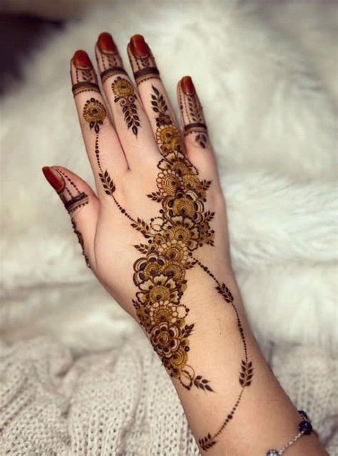 Bail mehndi design