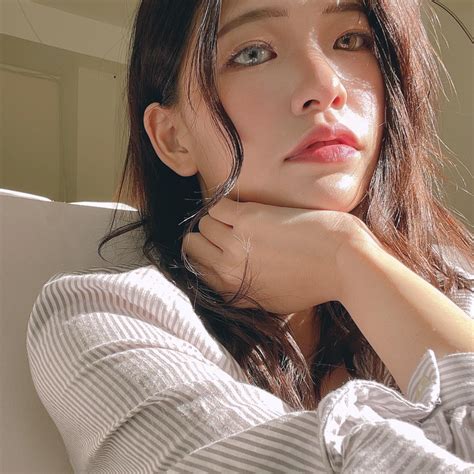 Miyoung with colored contacts : r/OfflinetvGirls