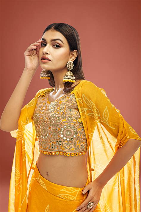 lehengas  buy womens lehenga choli  india sareecom