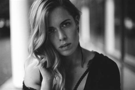 A mix of people, light and setting. By Peter Brandsch