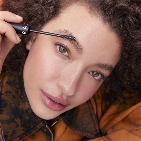 FLUFF & FIX BROW WAX= Κερί για τα φρύδια που δίνει υφή και στερεώνει ...