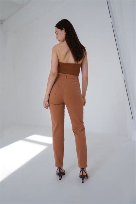 Выкройка брюк Марселла | Pants pattern, Fashion, Jumpsuit
