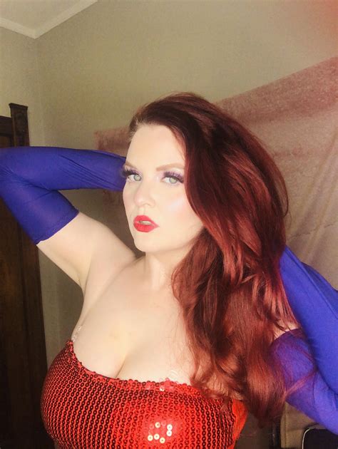 Jessica Rabbit Costume : r/SFWRedheads